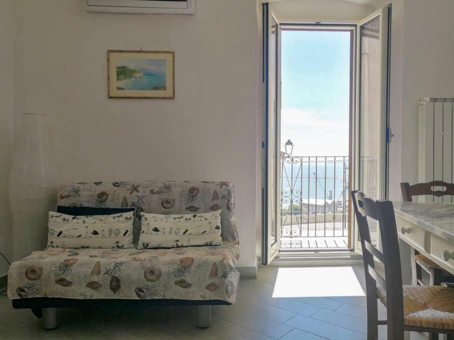 La Finestra Sul Mare